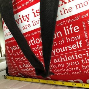 Lululemon shopping bag